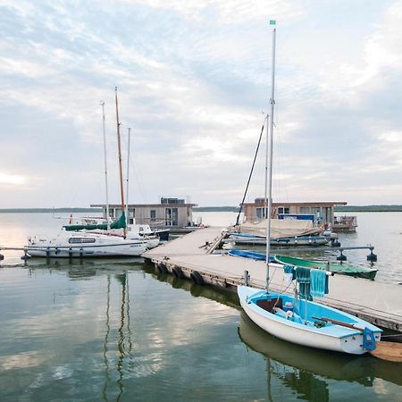 Traumhaff Kuestenchalets - Einzigartige Chalets An Der Ostsee. Ganz Aus Laerchenholz Mit Kamin Und Sauna Vogelsang-Warsin Extérieur photo